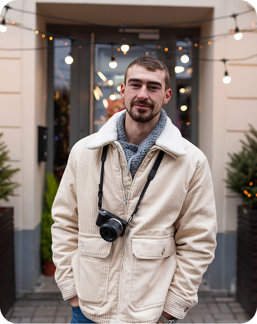  Portrait of a professional hair stylist from our team.