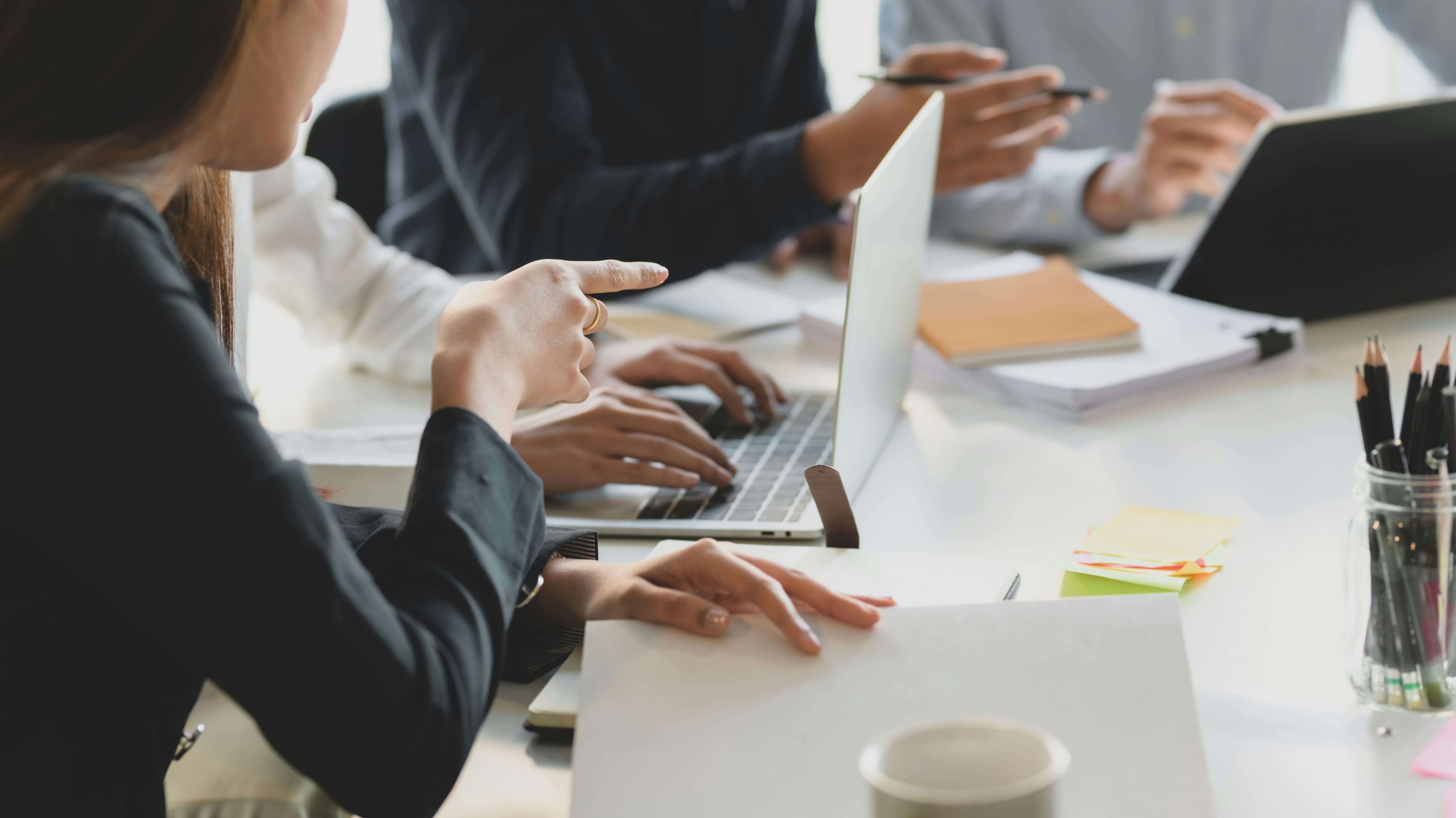 Khám phá cách GTG CRM biến quá trình bán hàng cảm tính thành hệ thống chốt đơn chuyên nghiệp